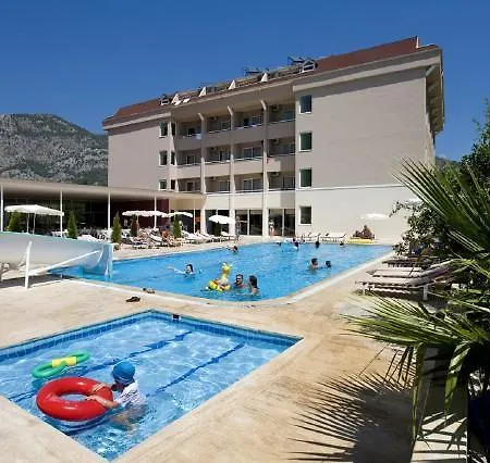 Larissa Park Ξενοδοχείο Κεμέρ