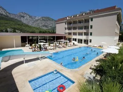 Hotel Larissa Park